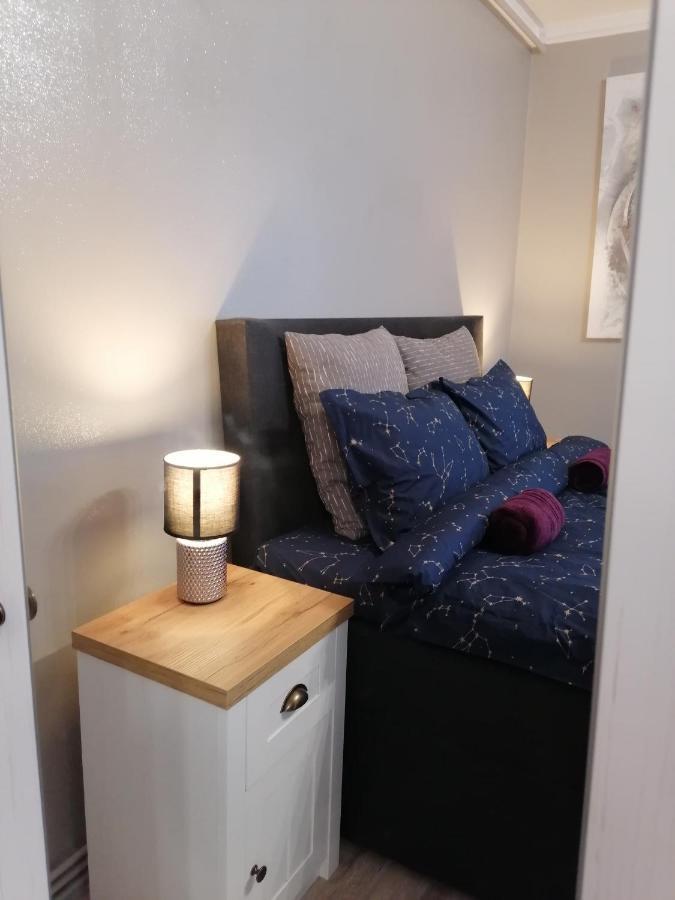 Zizi'S House Garii 2 Apartment Брашов Екстериор снимка