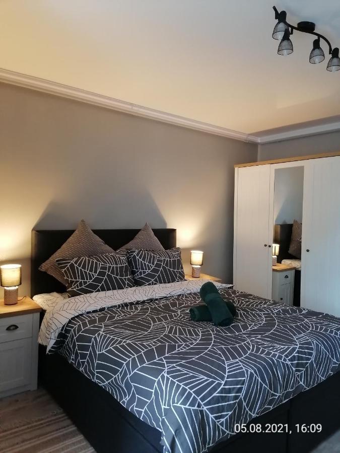 Zizi'S House Garii 2 Apartment Брашов Екстериор снимка